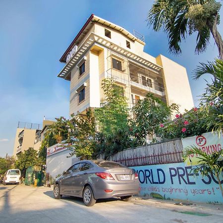 Oyo 431 Apollo 11 Apartelle Pasay Eksteriør billede