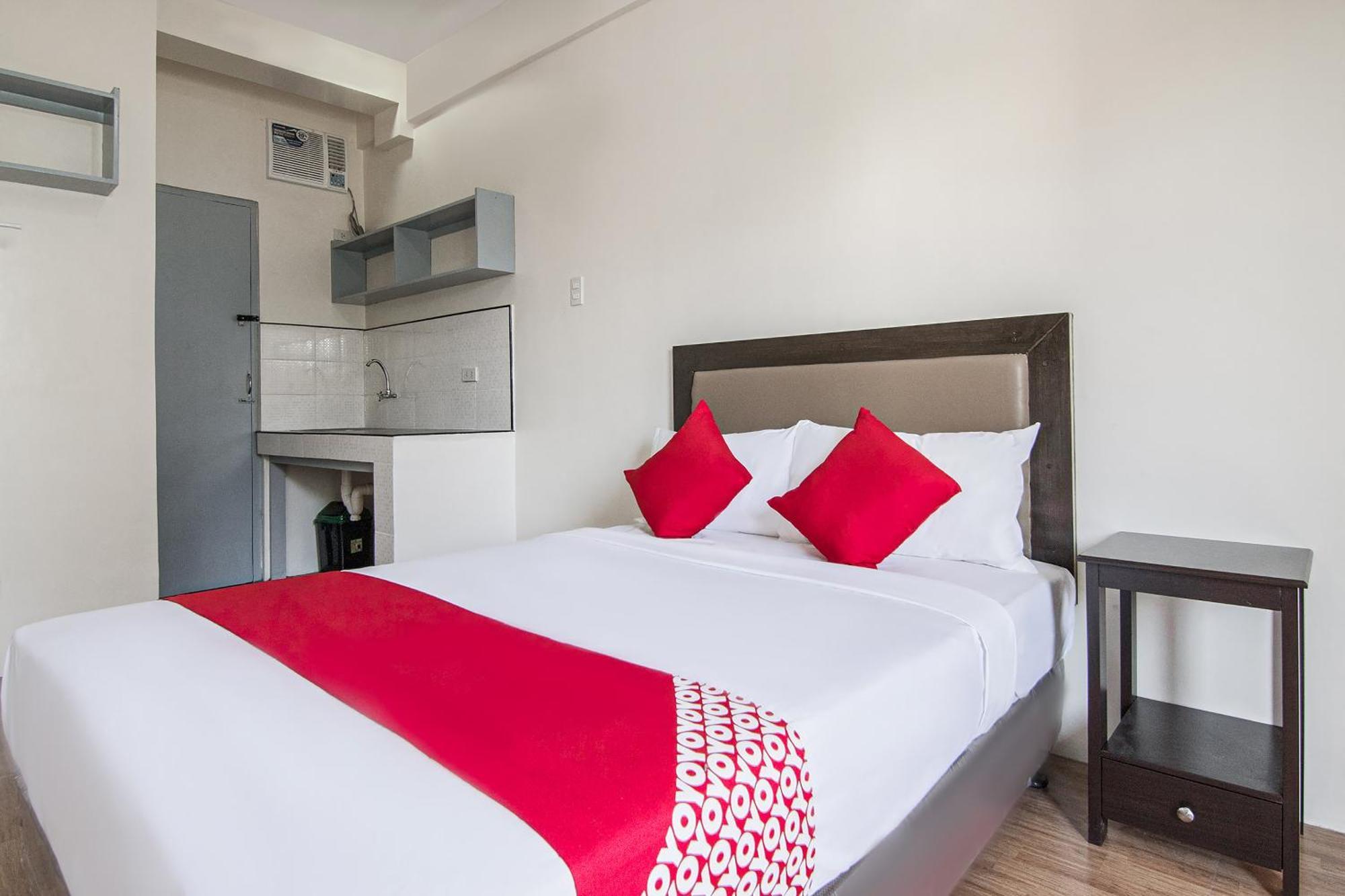 Oyo 431 Apollo 11 Apartelle Pasay Eksteriør billede