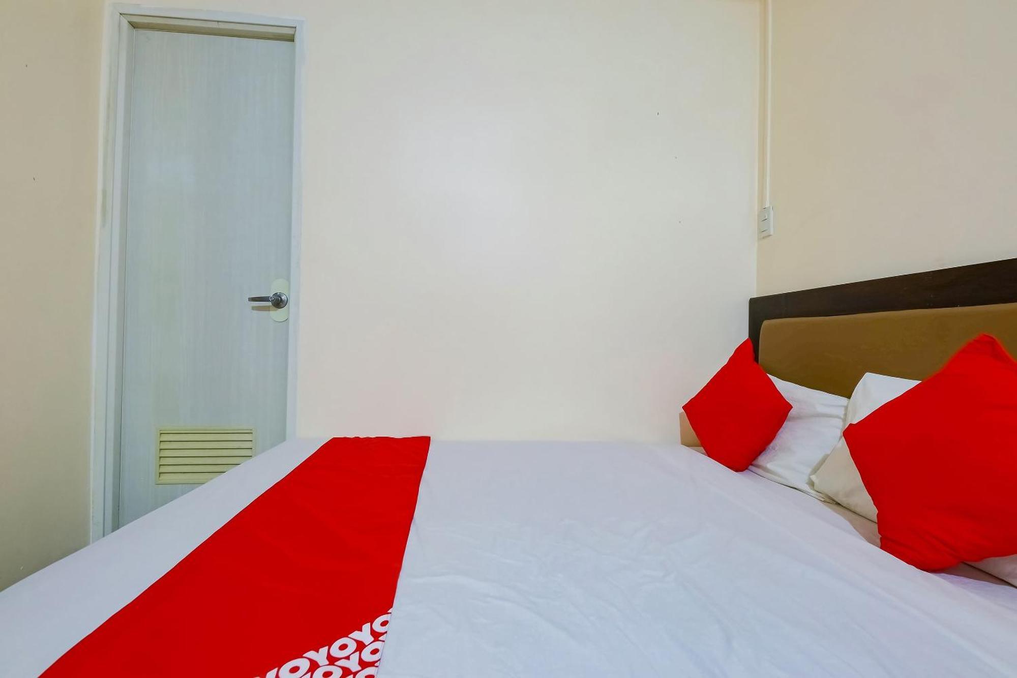 Oyo 431 Apollo 11 Apartelle Pasay Eksteriør billede
