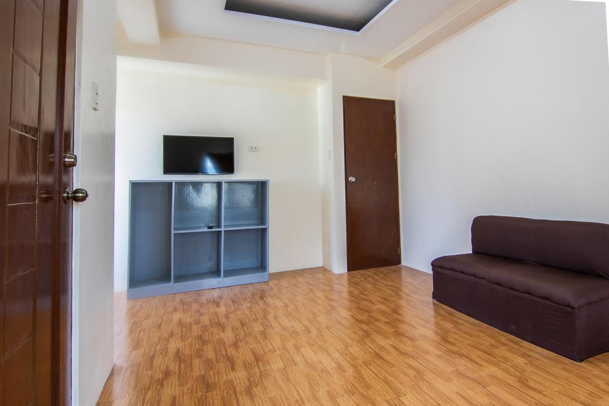 Oyo 431 Apollo 11 Apartelle Pasay Eksteriør billede