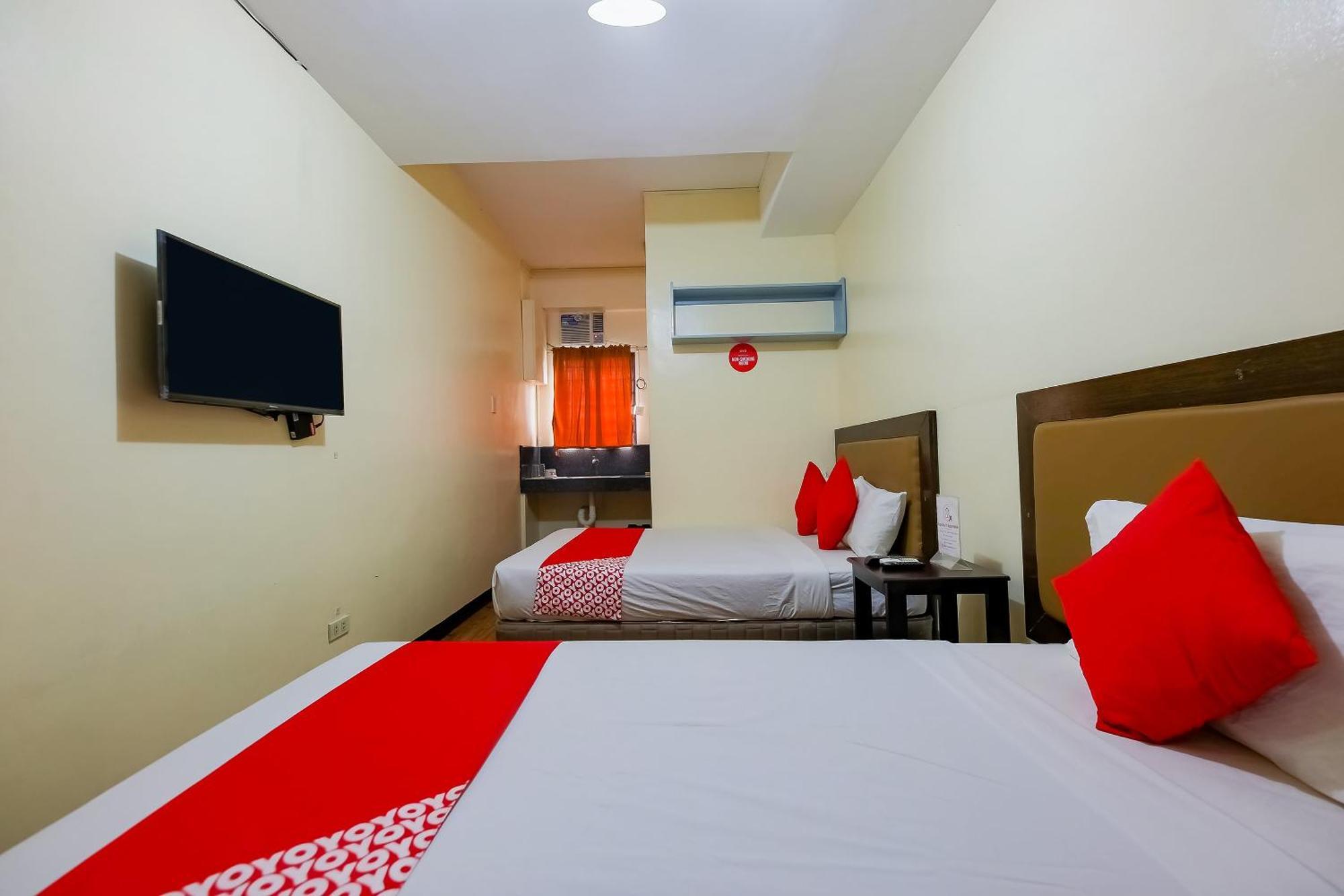 Oyo 431 Apollo 11 Apartelle Pasay Eksteriør billede