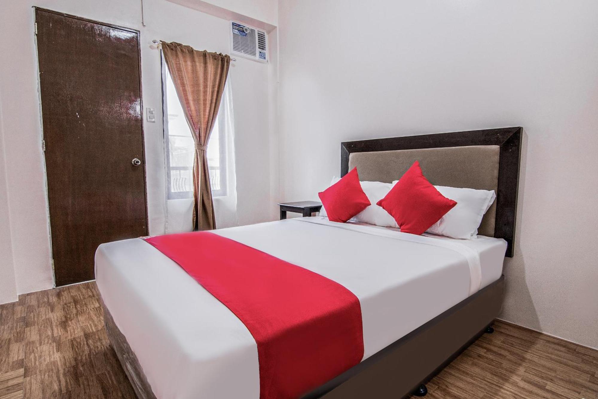 Oyo 431 Apollo 11 Apartelle Pasay Eksteriør billede